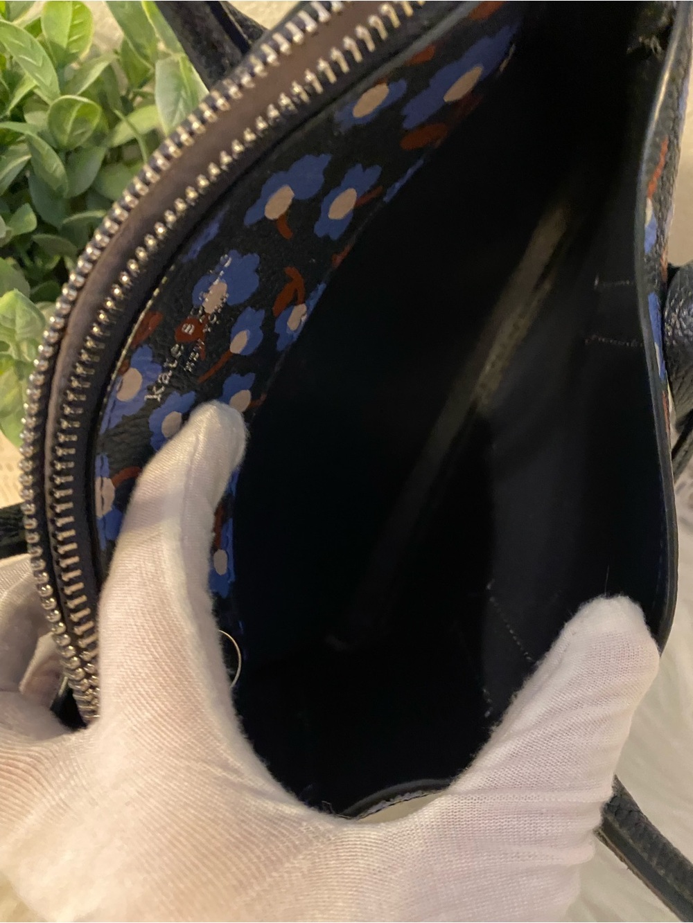kate spade Blue Floral Small Satchel w/ adjustable detachable crossbody like new - Picture 10 of 15